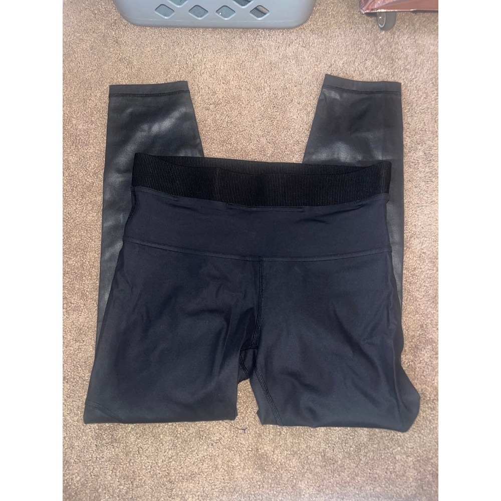 Lululemon size 8 leggings